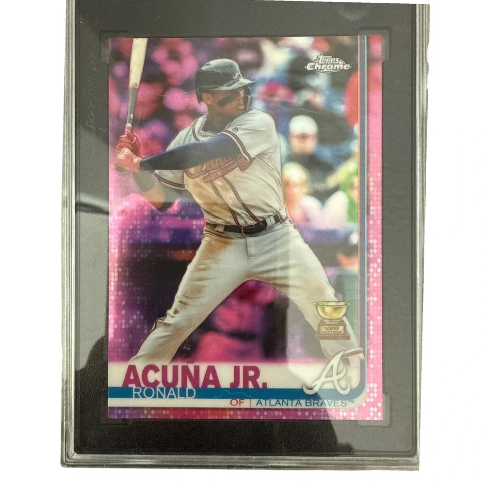 2019 Topps Chrome Ronald Acuna Jr Pink Refractor #117 SGC 9.5 Mint+ Braves Card